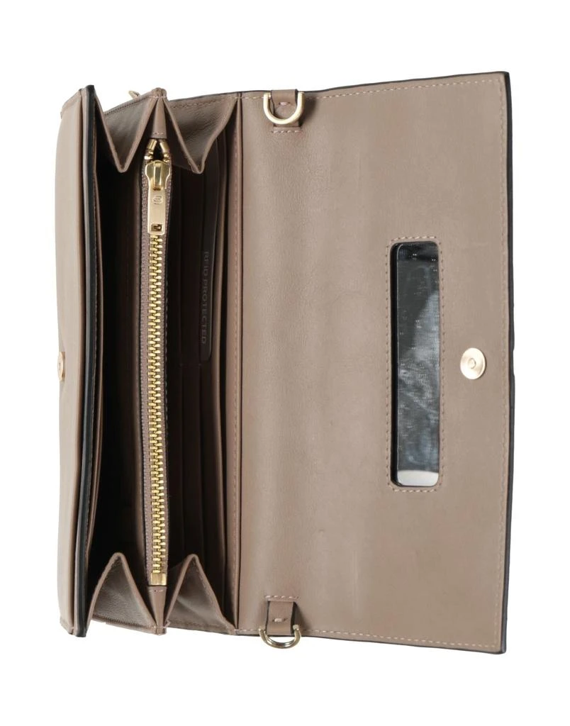 PIQUADRO Small Leather Goods 2