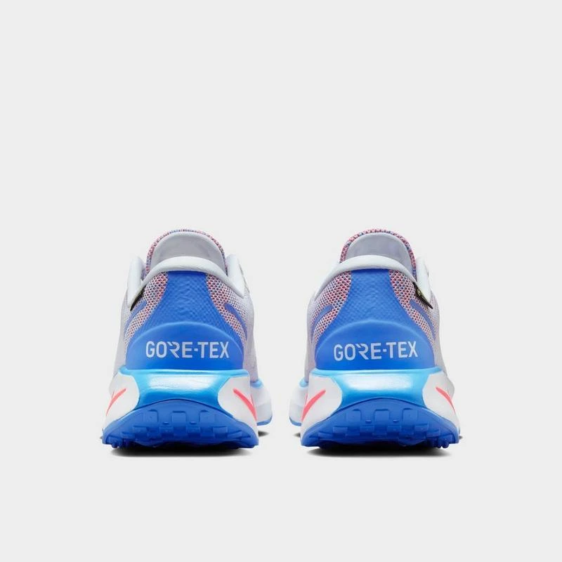 NIKE Women's Nike Motiva GORE-TEX Casual Shoes 4