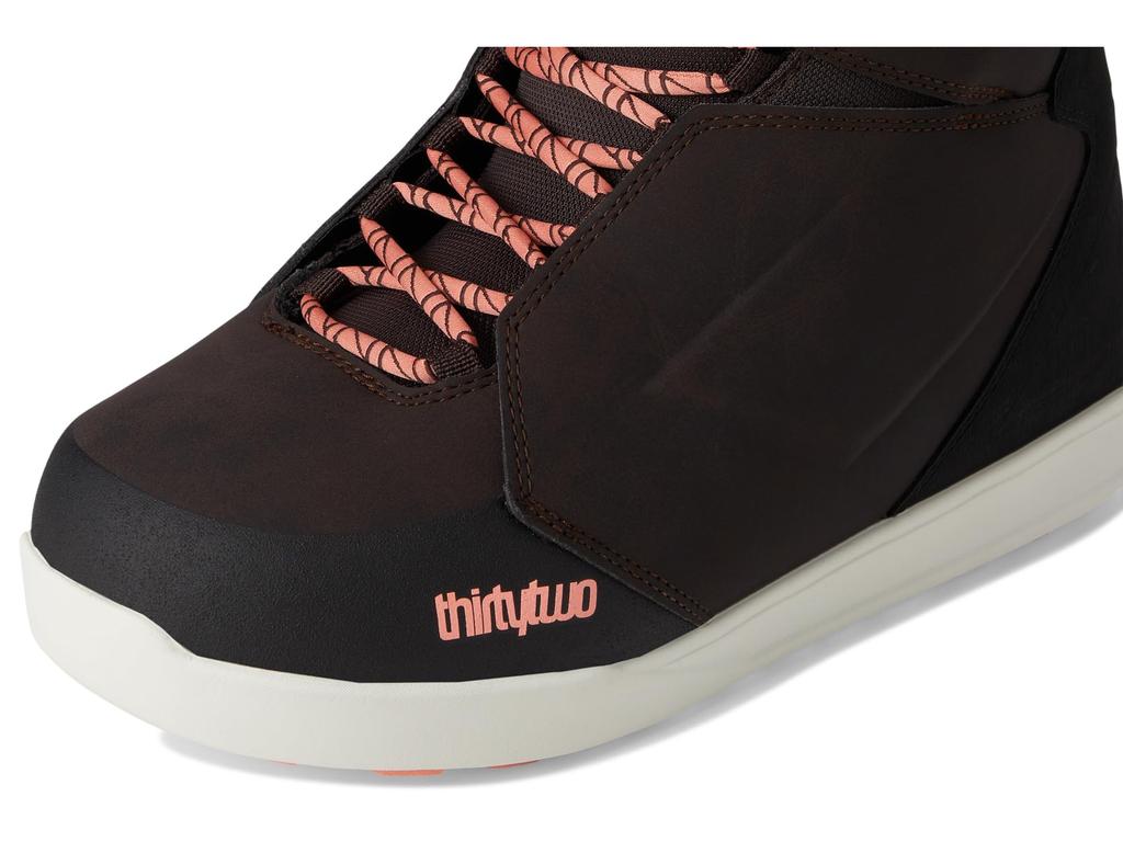 Thirty Two Lashed Bradshaw 
24