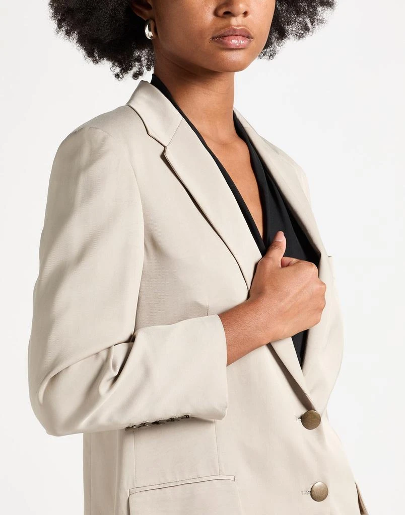 SAULINA Milano Suit 4