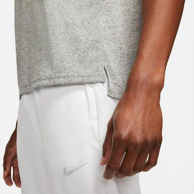 NIKE Men's Nike Dri-FIT Rise 365 Running T-Shirt 5