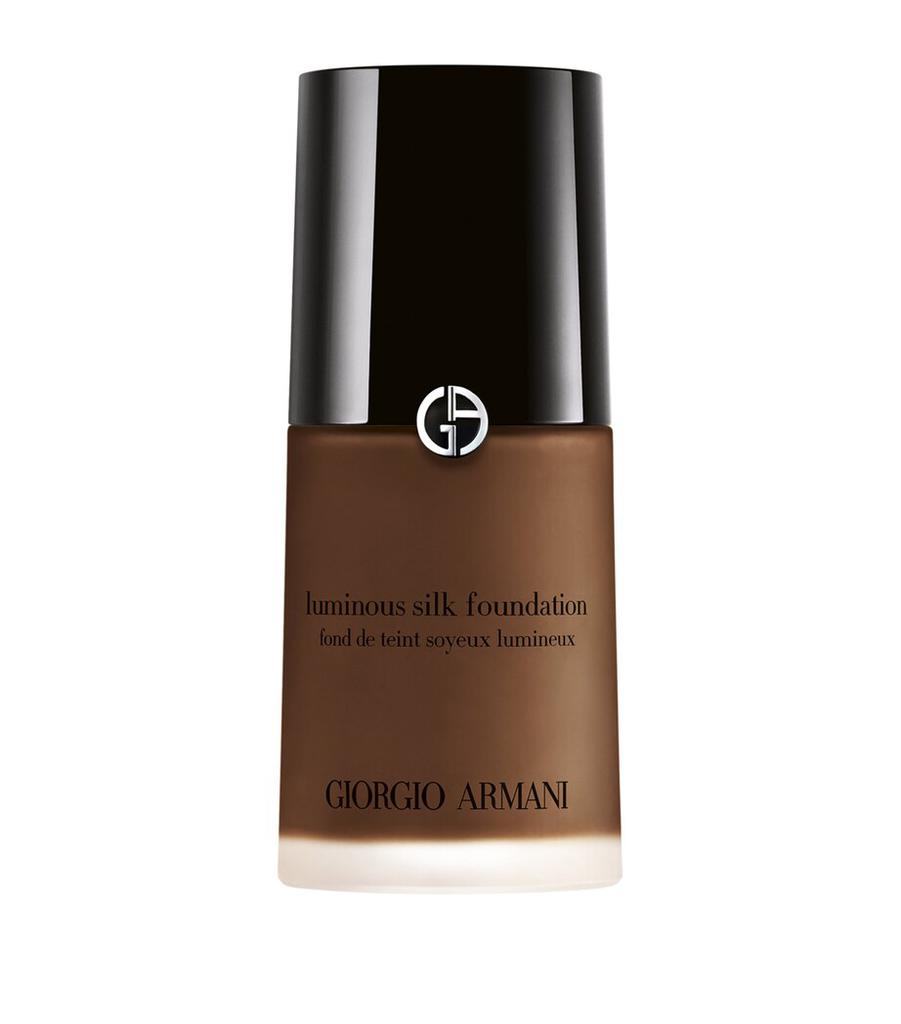 Armani Luminous Silk Foundation