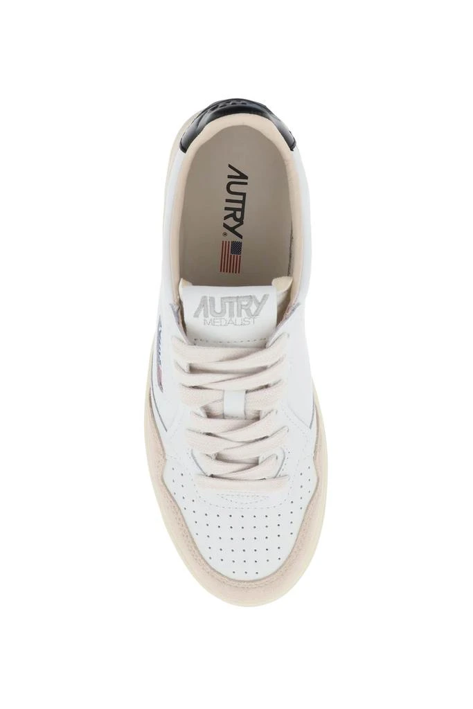 AUTRY Autry leather medalist low sneakers 2