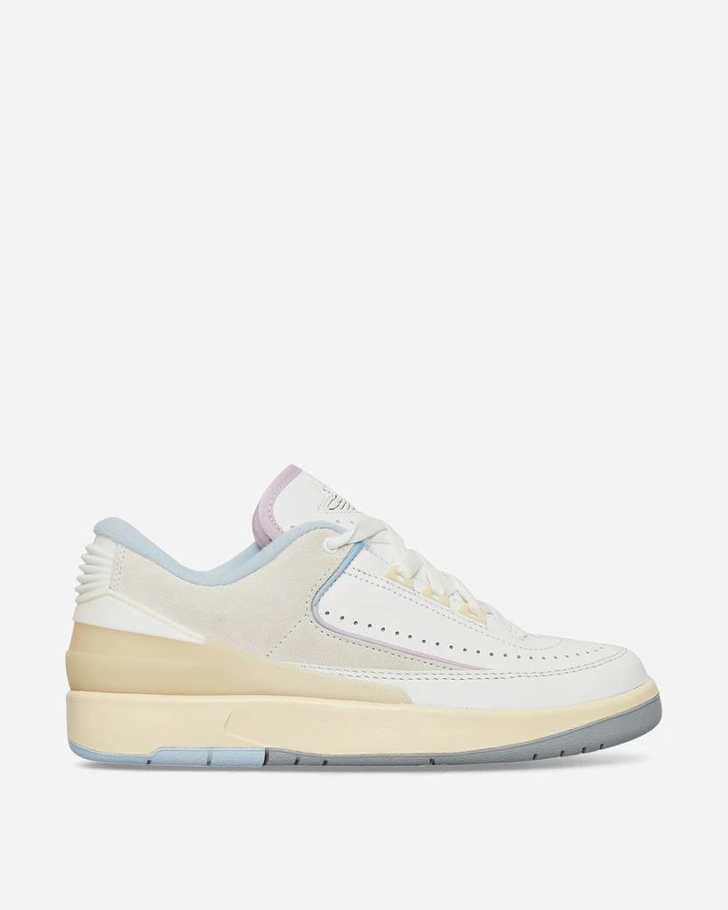 Nike Jordan WMNS Air Jordan 2 Retro Low Sneakers Summit White 2