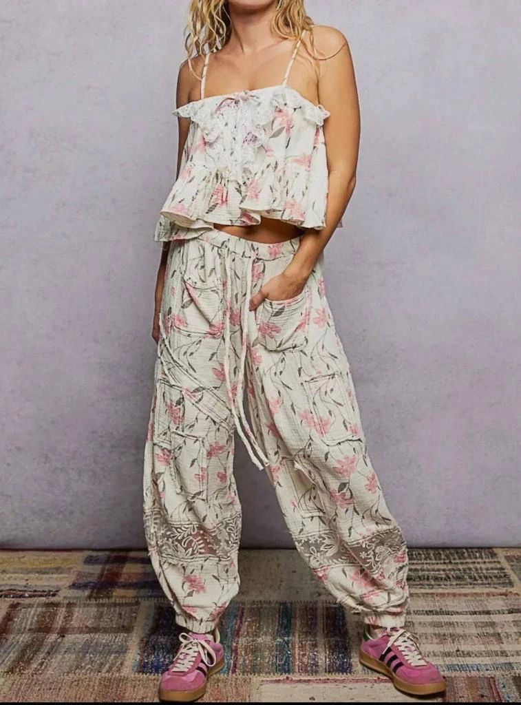 POL Pol - Double Gauze Floral Lace Patch Joggers