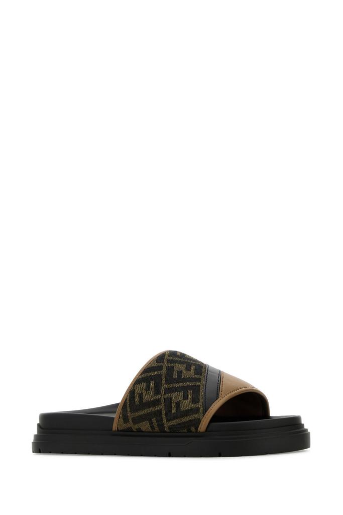 Fendi Fendi Logo Embossed Cloud Slides - Sandals - Free