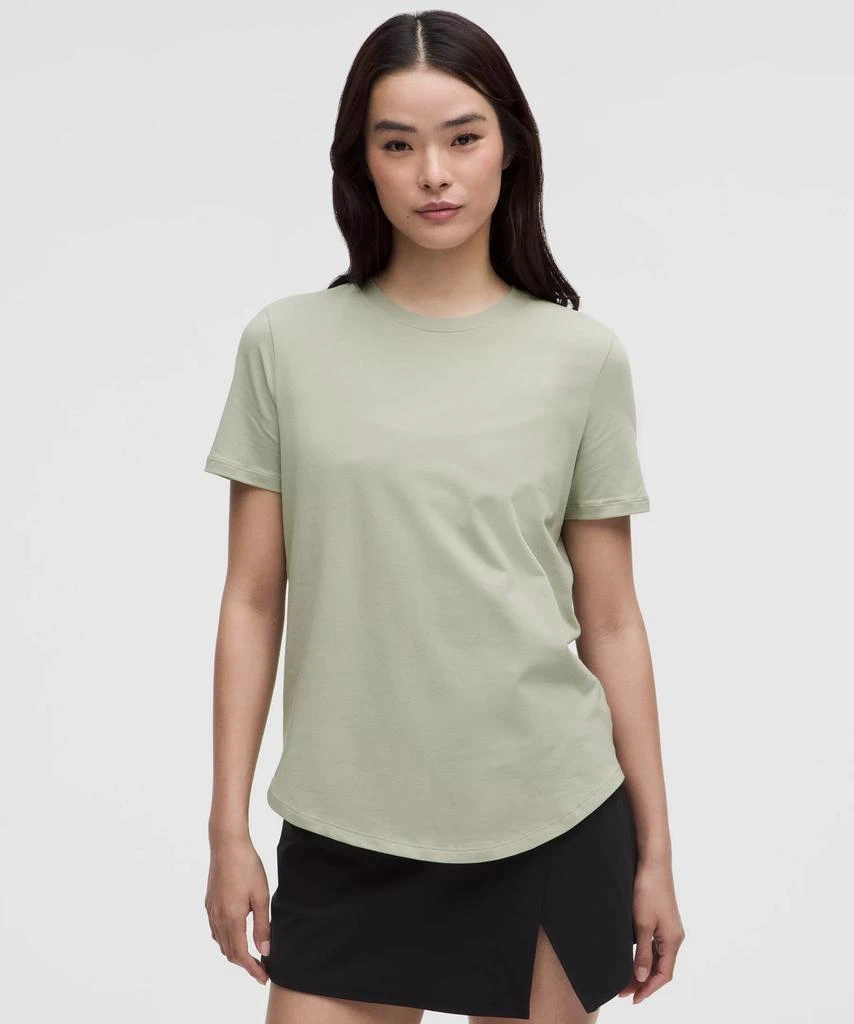 Lululemon Love Curved-Hem Crewneck T-Shirt 42