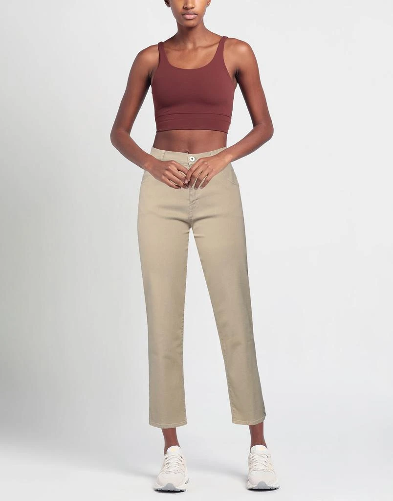 Lorena Antoniazzi LORENA ANTONIAZZI 2