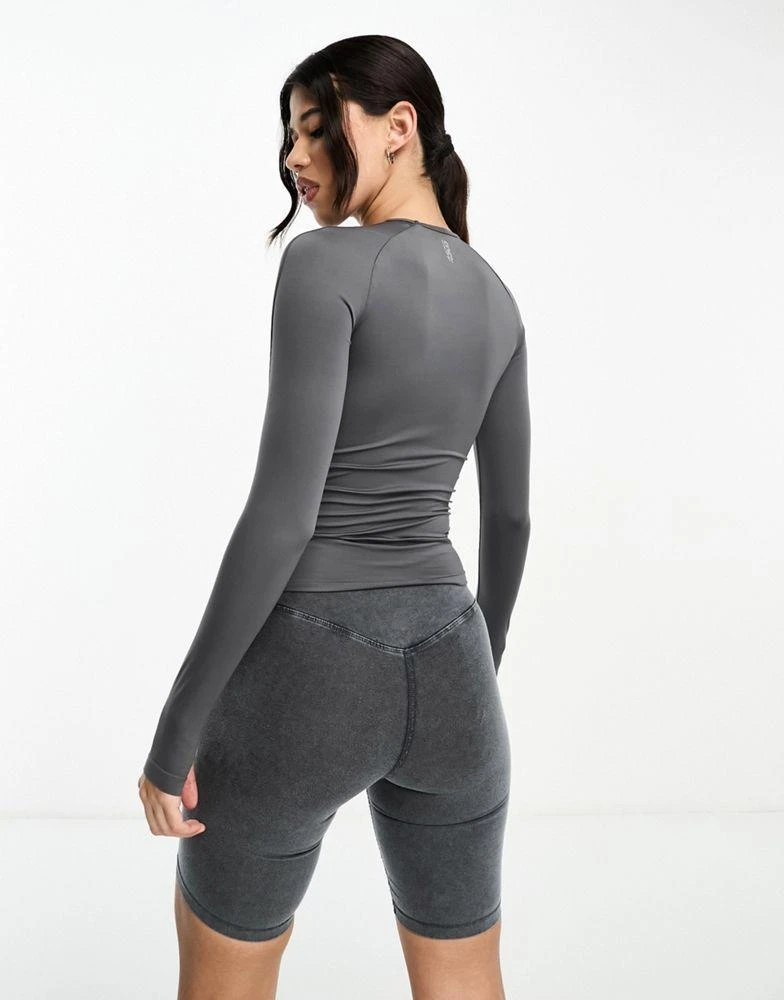 ASOS ASOS 4505 Icon long sleeve slim fit top in grey 3