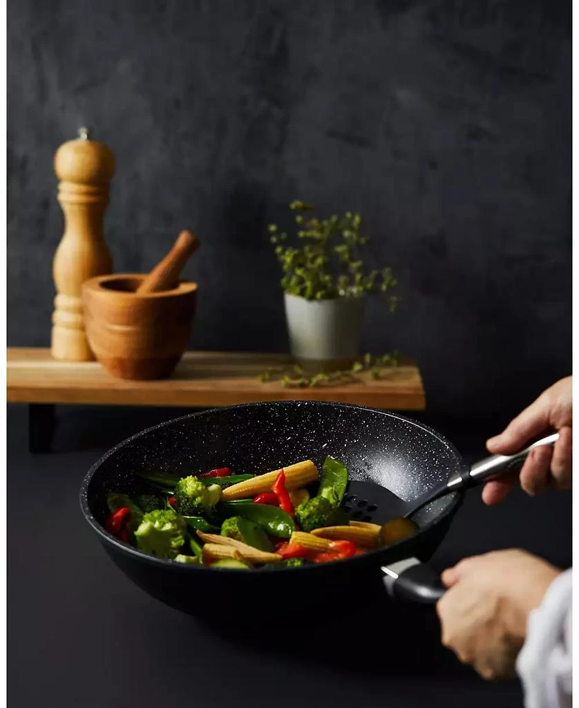 Cuisine::pro® STONE 11" Cast Aluminum Wok 3