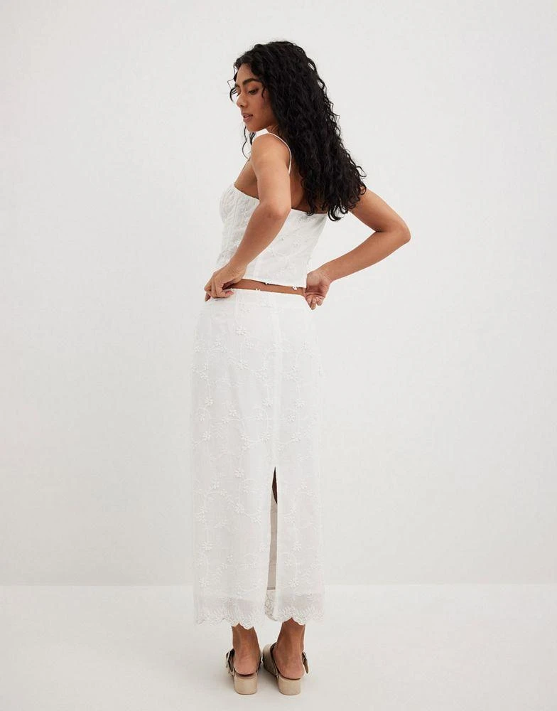 NA-KD NA-KD anglaise midi skirt in white 3