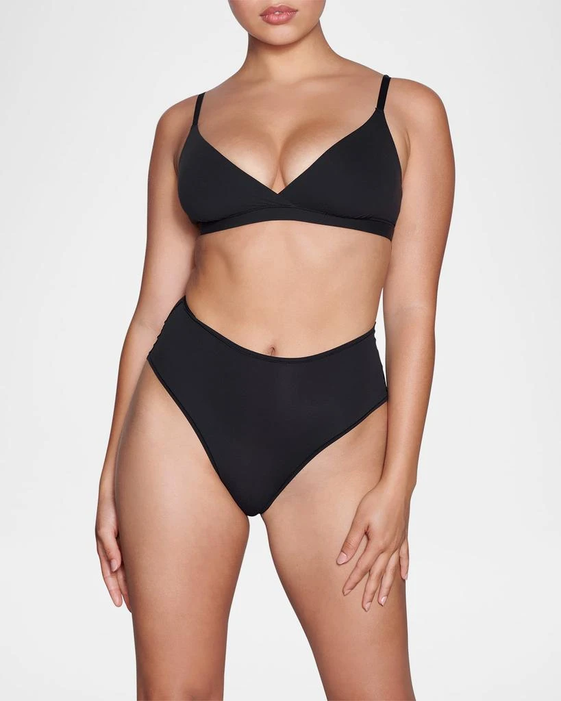 SKIMS Fits Everybody Crossover Bralette 2
