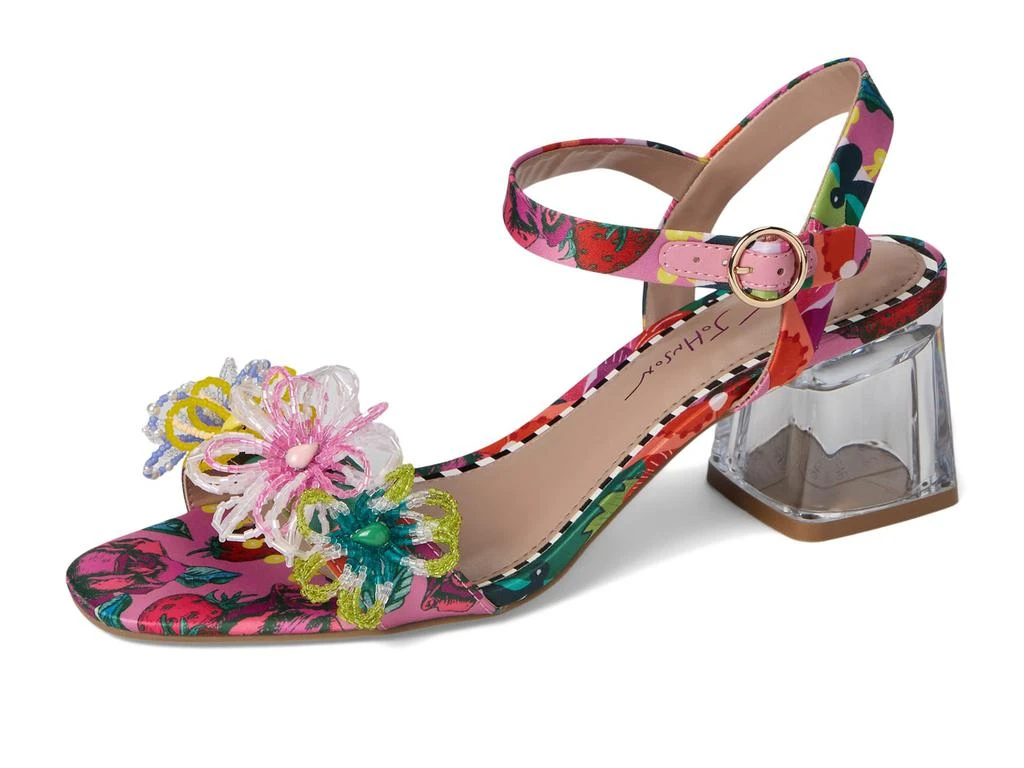 Betsey Johnson Cinthia 7
