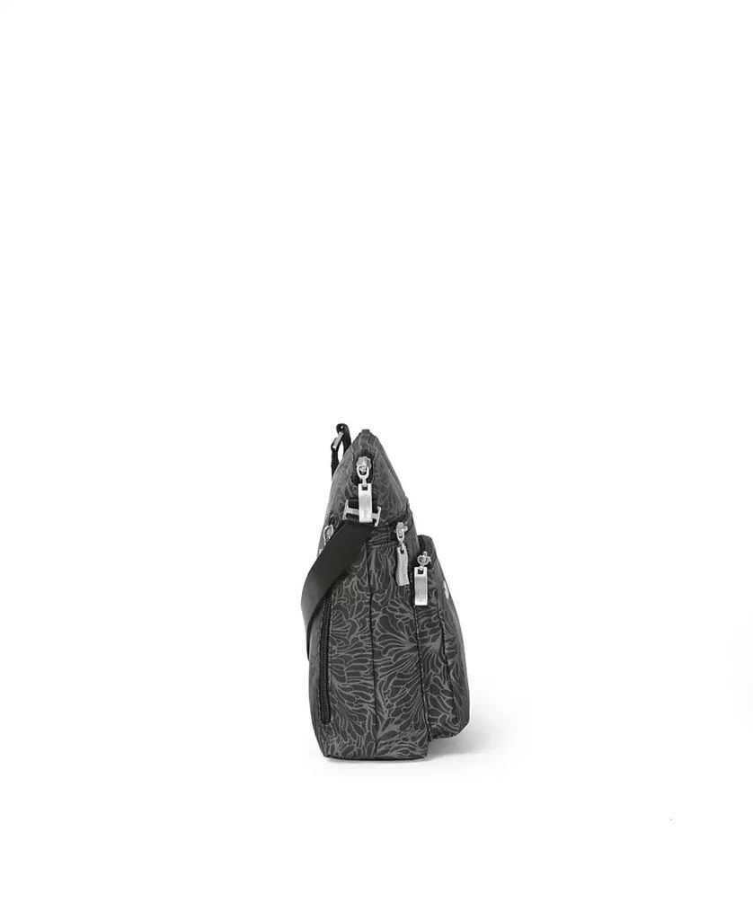 Baggallini Women
s Pocket Crossbody 3