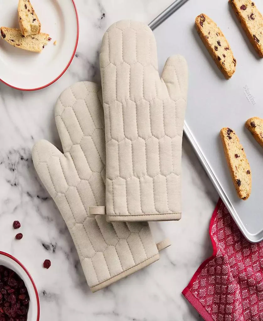 Martha Stewart Honeycomb Quilted Chambray Oven Mitt Set, 7" x 13" 4
