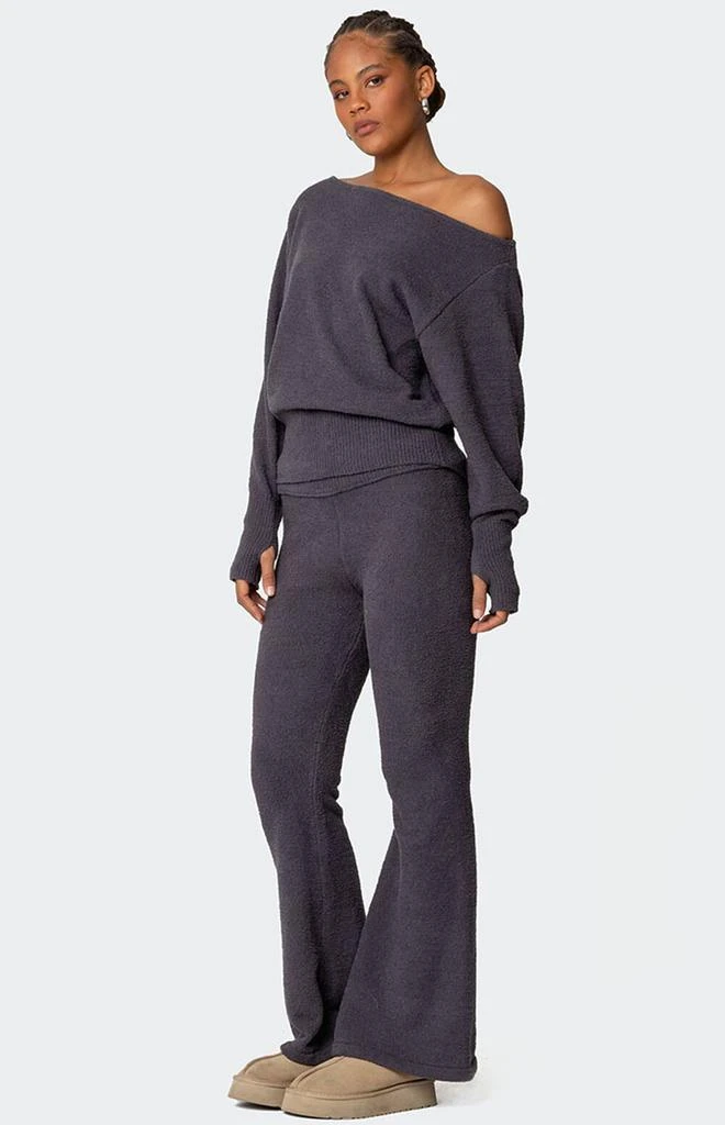 Edikted Plush Oversized Asymmetric Sweater 4