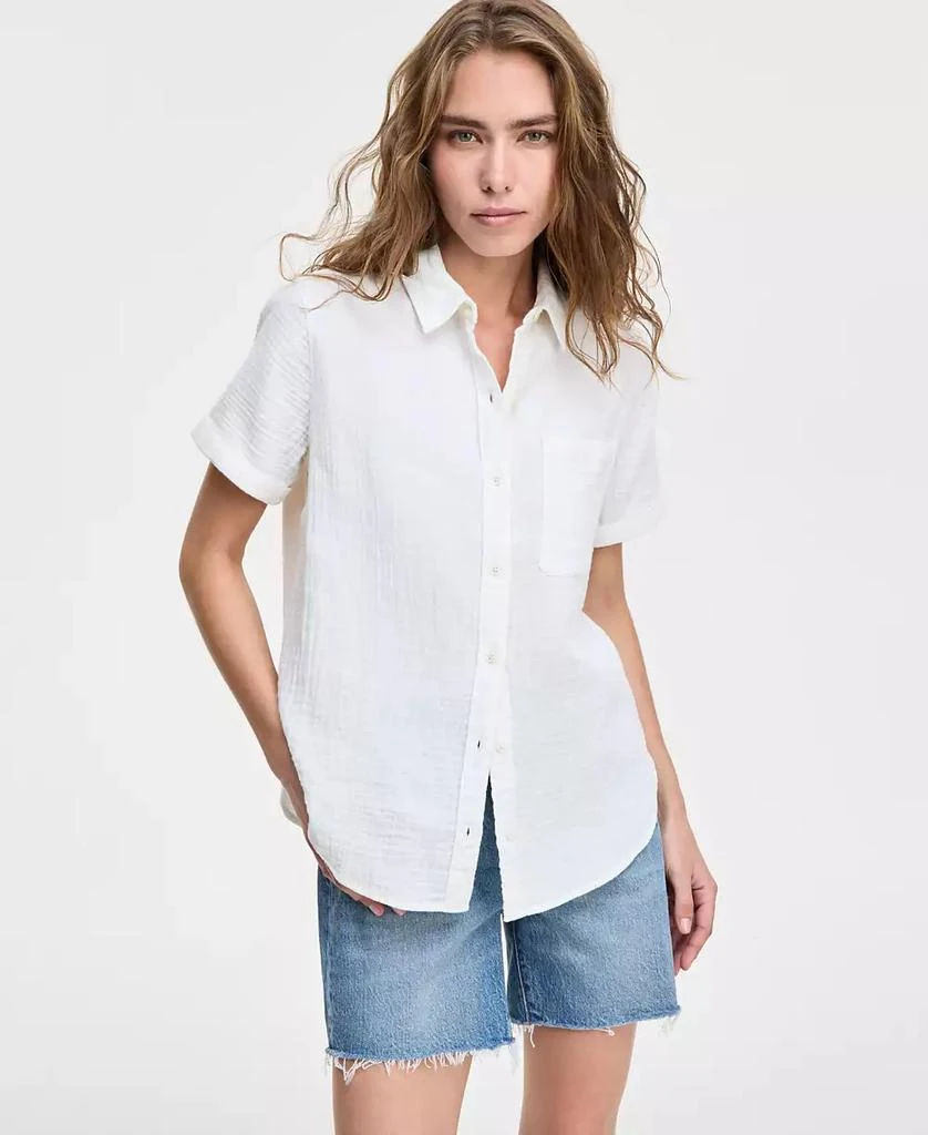 Levi's Women's Darlene Short-Sleeve Utility Shirt 1