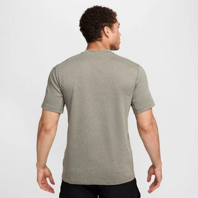 NIKE Men's Nike Primary Swoosh Dri-FIT Versatile T-Shirt 3