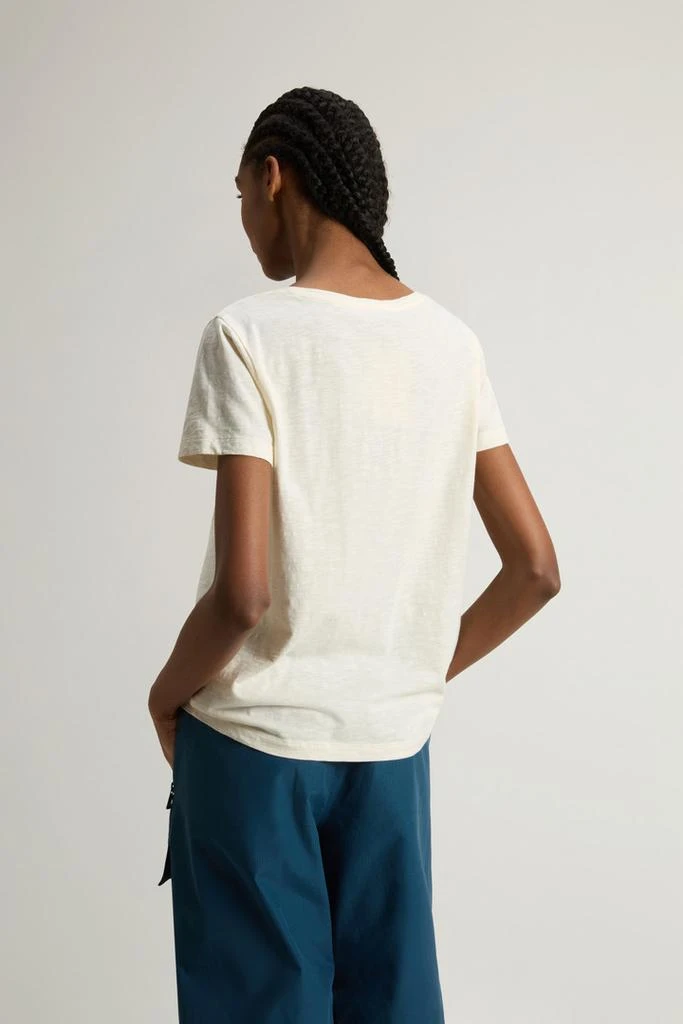 Woolrich Pure Cotton Slub T-Shirt with V-Neck - Women - Pink 3