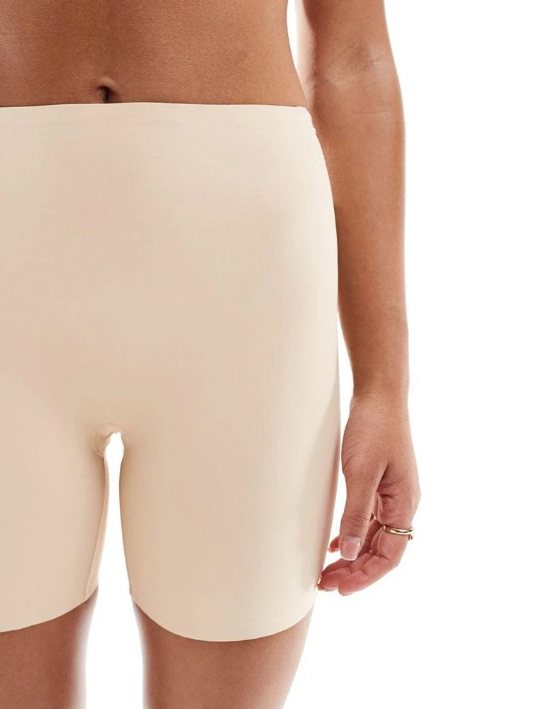 Bye Bra Bye Bra Low back highwaist short in beige 5