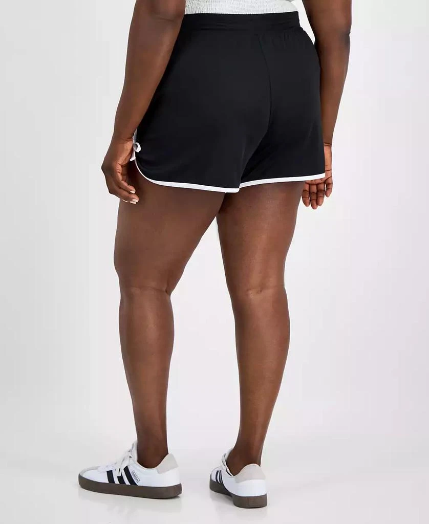 Derek Heart Trendy Plus Size Mid-Rise Dolphin Bow Shorts 4