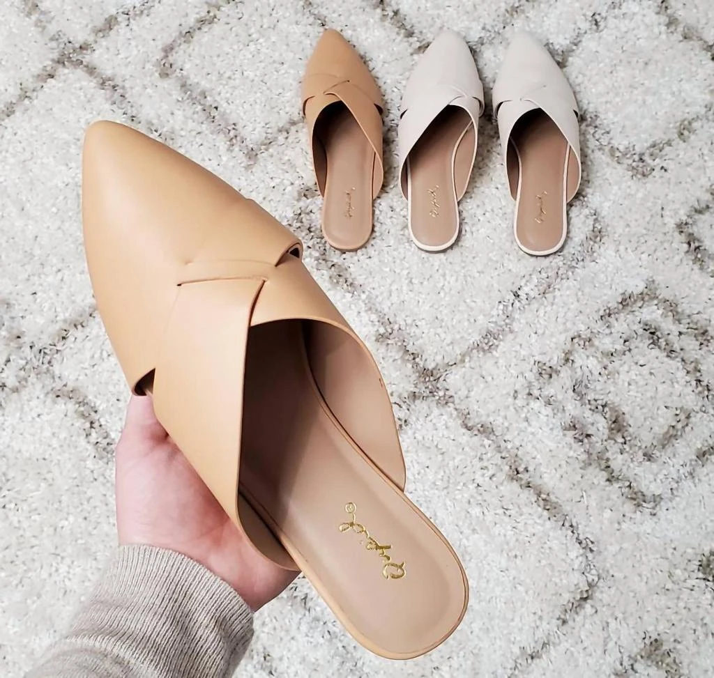 Qupid Qupid - Women
s Swirl Ballerina Mules 3