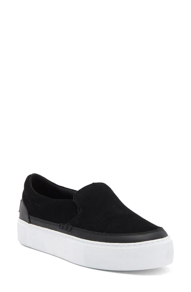 UGG Zilo Slip-On Sneaker 1