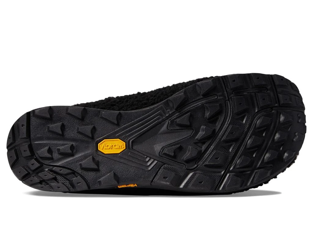 TOPO ATHLETIC Revive 3
