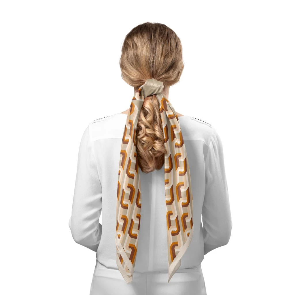 LePARMENTIER Paris Chain Motif Silk Square Scarf 5