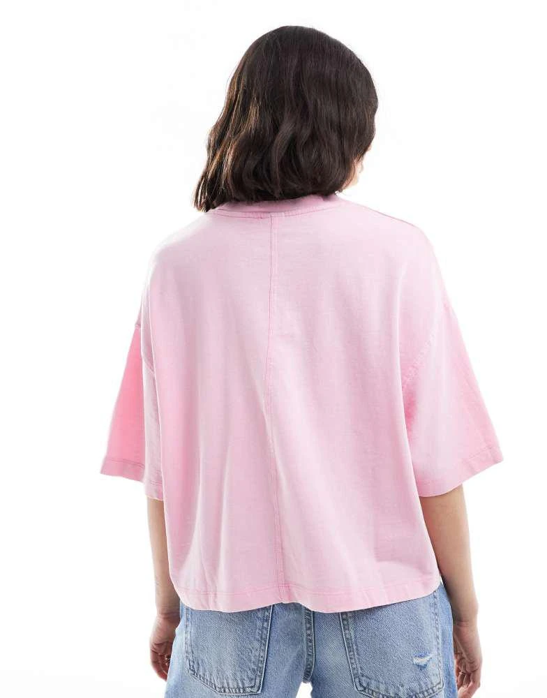Bershka Bershka heavy cotton boxy fit short sleeve t-shirt in pink 2