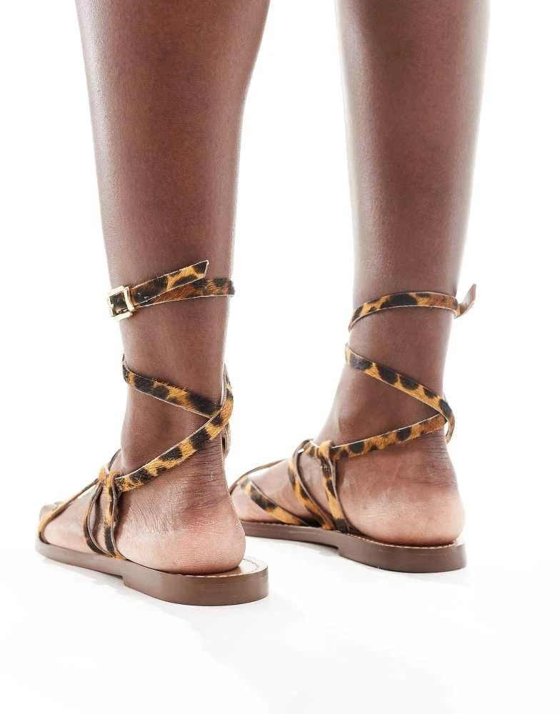 Stradivarius Stradivarius strappy sandal in leopard print 2