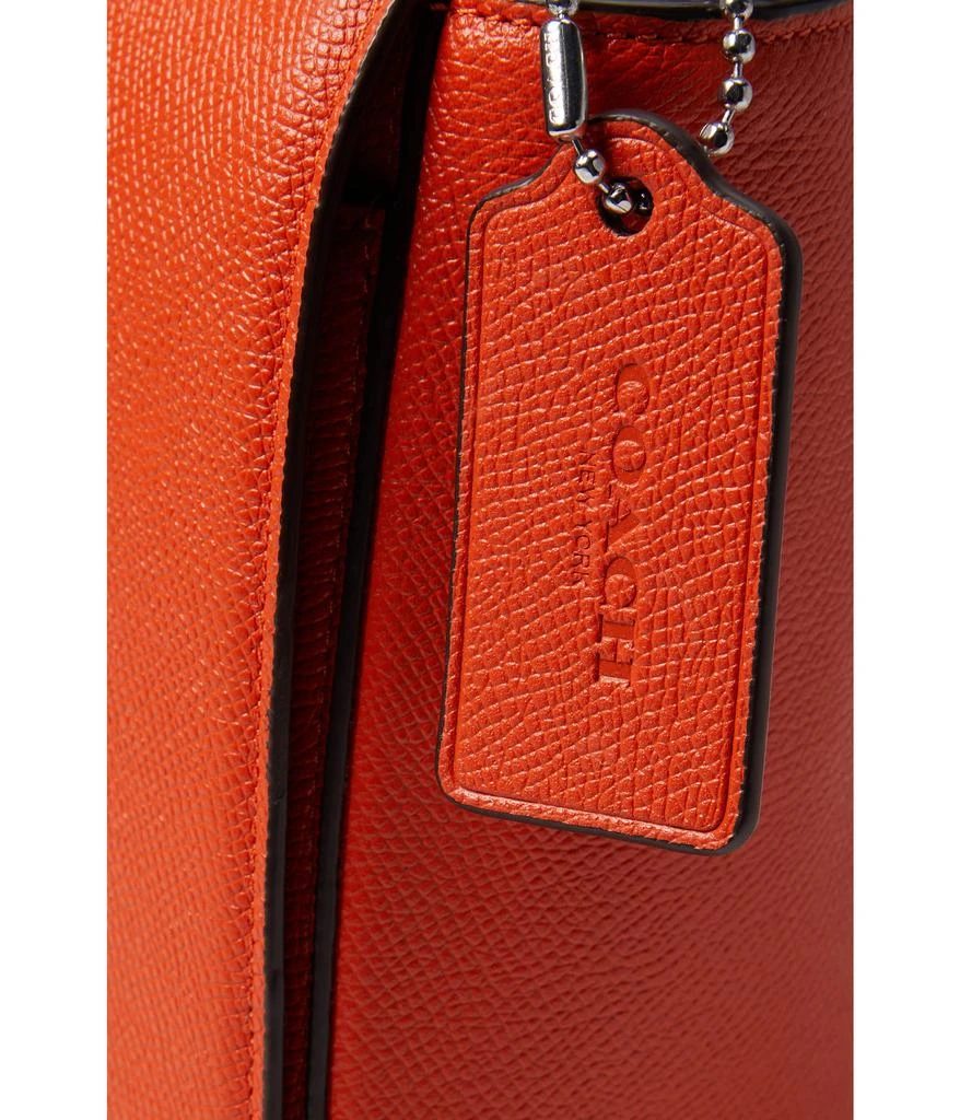 Coach Messenger in Cross Grain 3