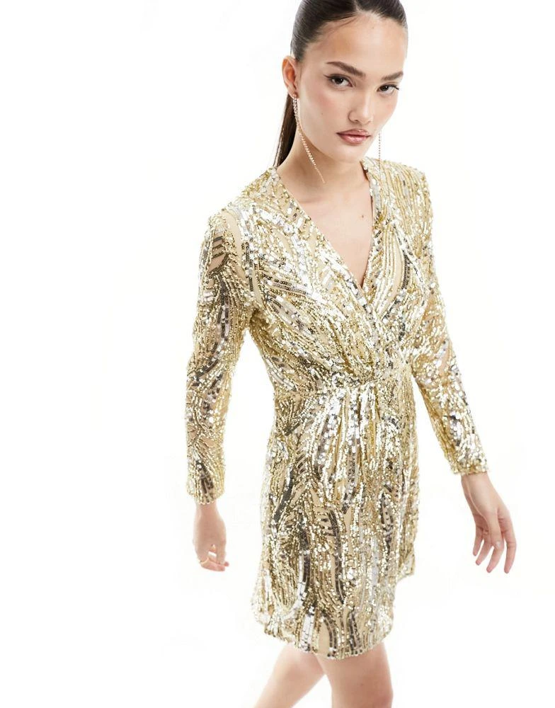 green emerald velvet dress Amazon.com: French Connection Women's Marcelle Shimmer Beaded V-Neck Dress,  Gold, 6 : Clothing, Shoes & Jewelry main image 1