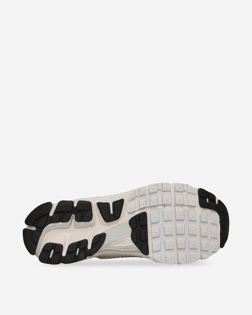 NIKE Zoom Vomero 5 Sneakers Vast Grey 5