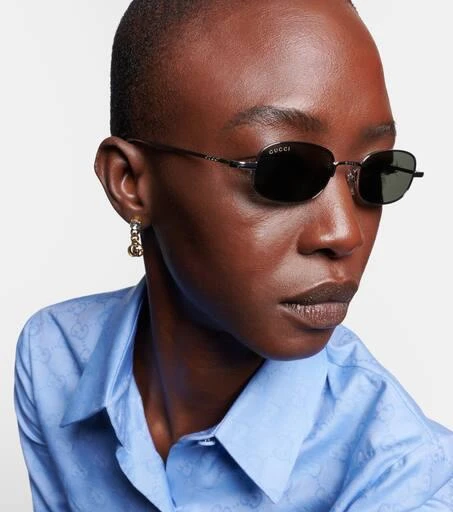 Gucci Rectangular sunglasses 6