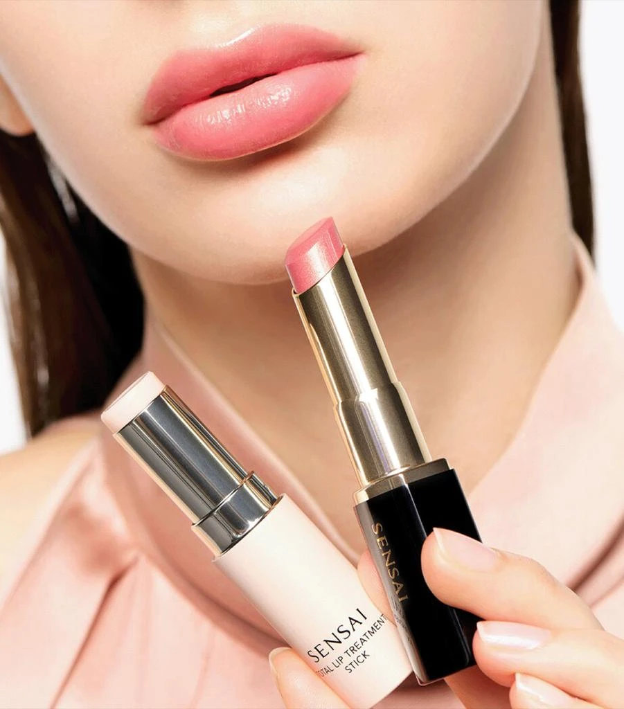 Sensai Total Lip Treatment Stick 6