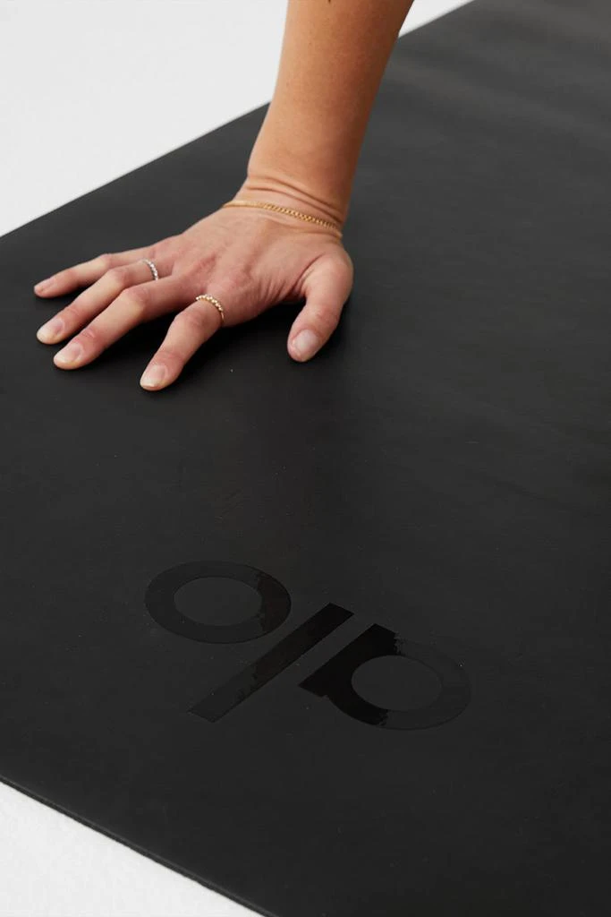 Alo Yoga Long Warrior Mat - Black 3