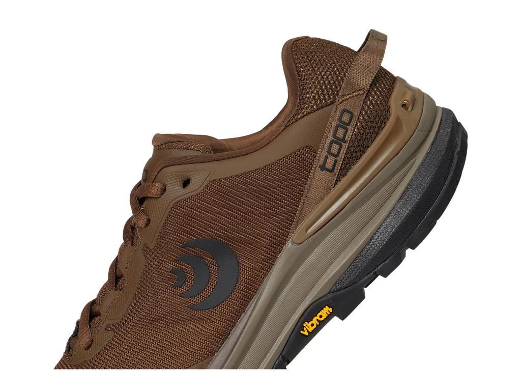 TOPO ATHLETIC Traverse 6