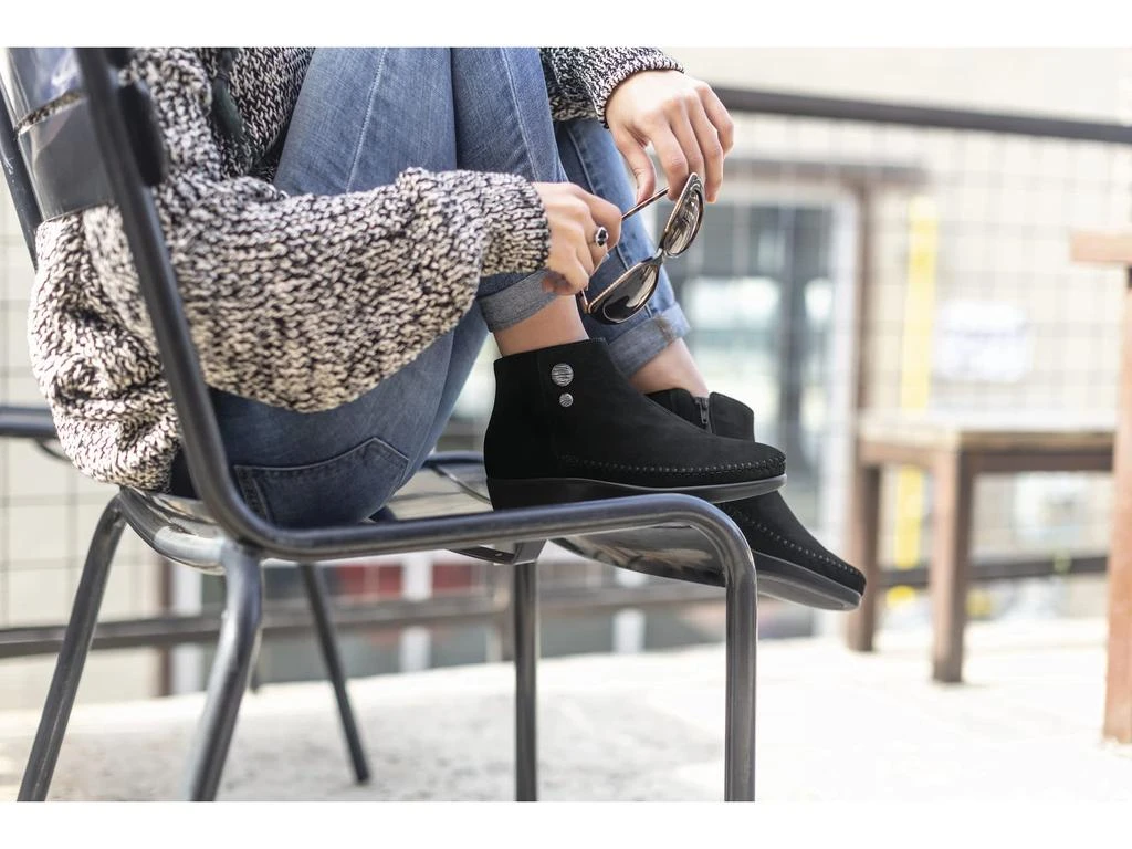 SAS Jade Side Zip Comfort Ankle Boot 7
