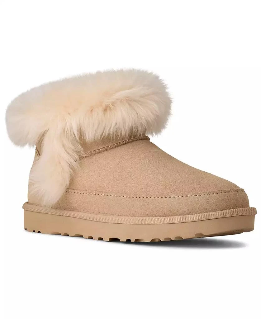 UGG UGG Women
s Classic Ultra Mini Chalet Round Toe Boots