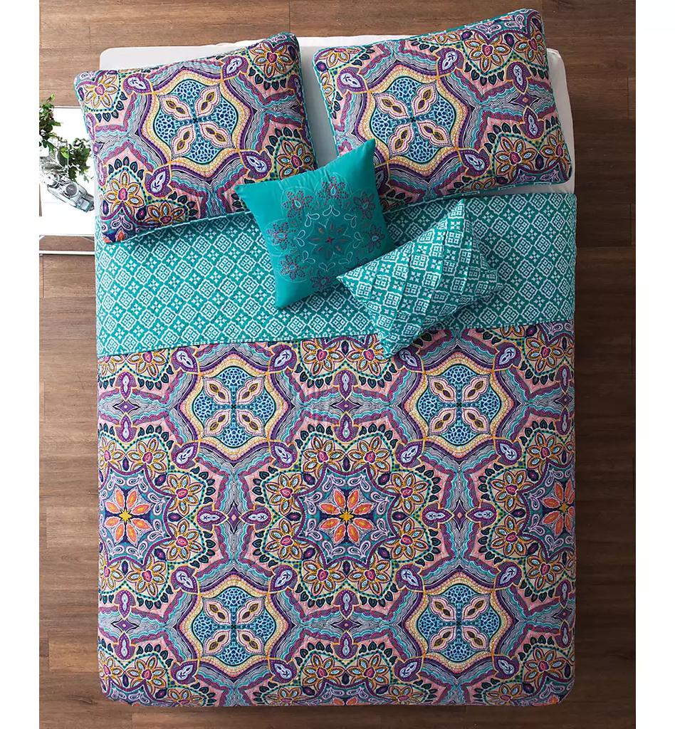 VCNY Home Yara Reversible 5-Pc. Quilt Set
