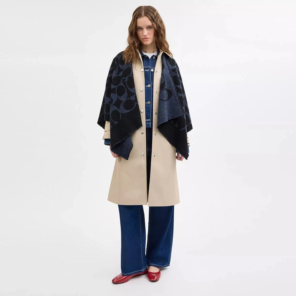 Coach Signature Cape 2