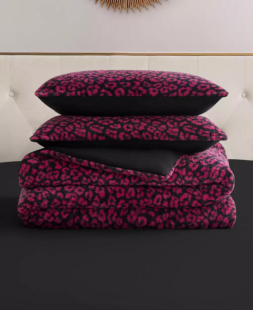 Juicy Couture Cheetah Feathered 2-Pc. Comforter Set
