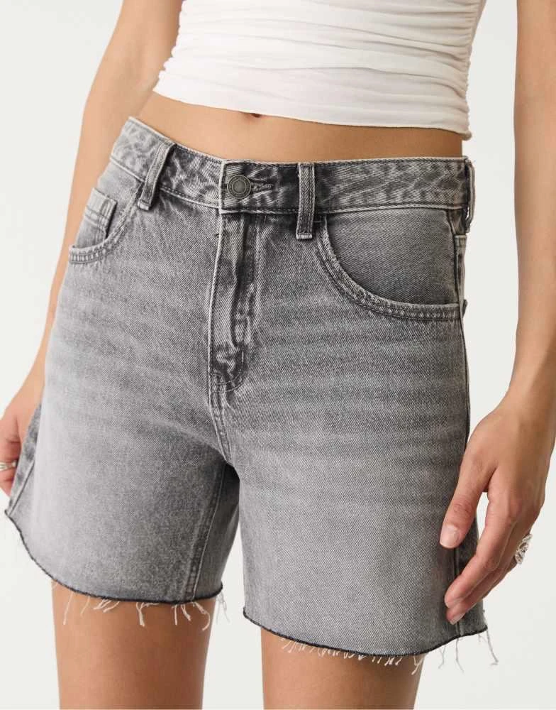 Stradivarius Stradivarius denim bermuda shorts in washed black 2