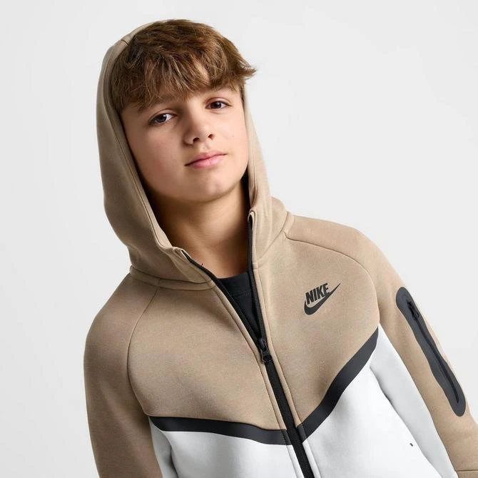 NIKE Boys' Nike Sportswear Tech Fleece Full-Zip Hoodie 9