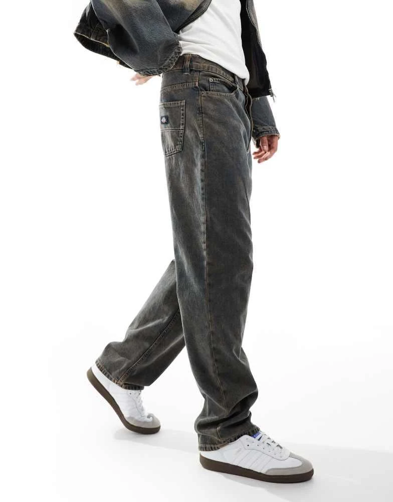 DICKIES Dickies thomasville relaxed fit denim jeans in overdye washed brown 3