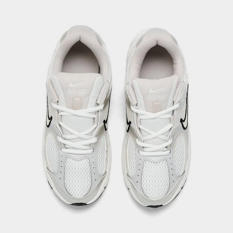 NIKE Big Kids' Nike V5 RNR Casual Shoes 5