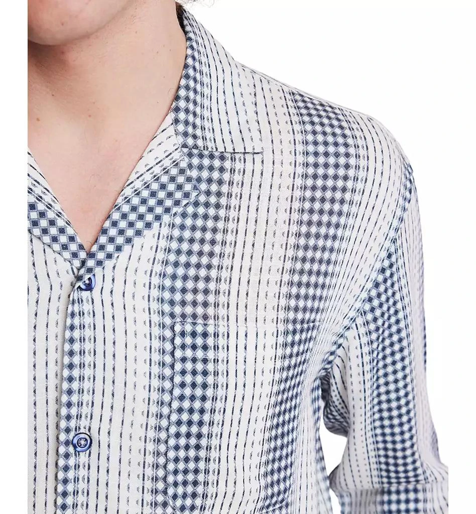 Paisley & Gray Men's Slim Fit Long Sleeve Diamond Striped Button Front Camp Shirt 3