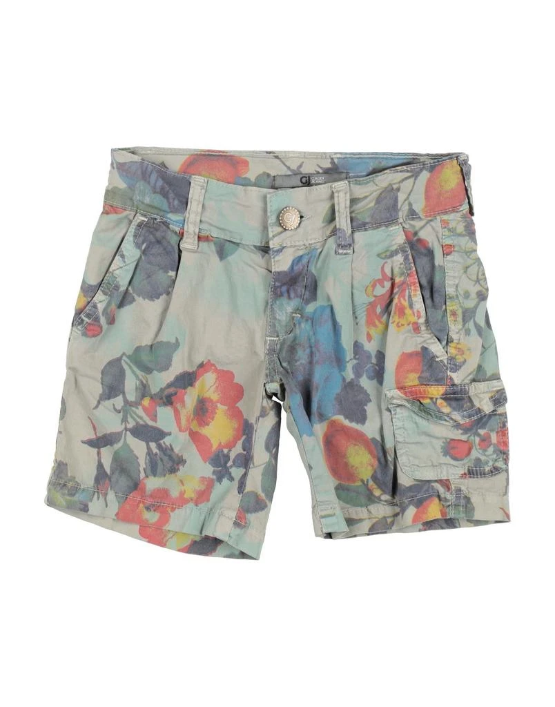 GAUDÌ Shorts 
Bermuda
