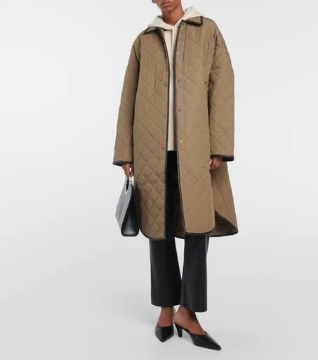 Totême Quilted cocoon coat 2